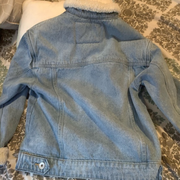 jean jacket - Picture 4 of 5